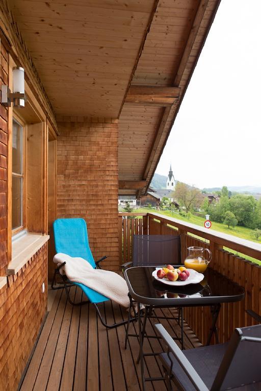 Haus Elfriede Apartment Schwarzenberg im Bregenzerwald Ruang foto